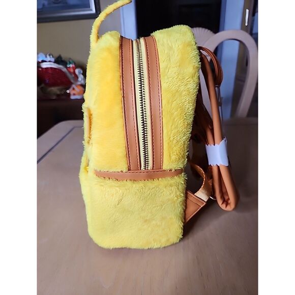 Loungefly Teletubbies Laa-Laa Plush Cosplay Light Up Mini Backpack (NWT) - Picture 4 of 10